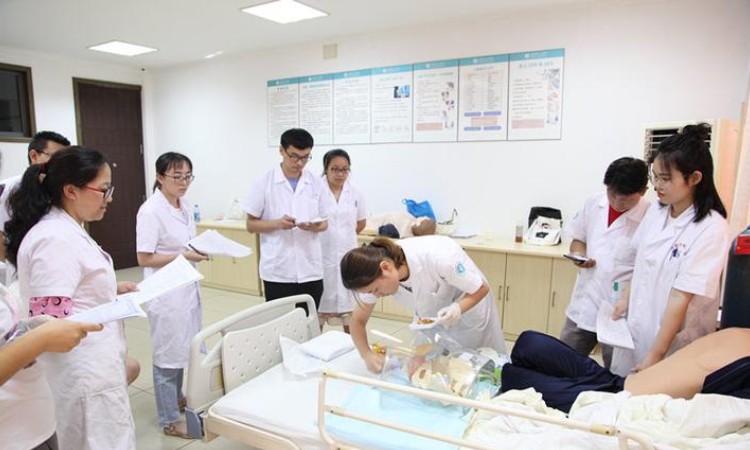 国家三级公立医院绩效考核操作手册 （2020 版）